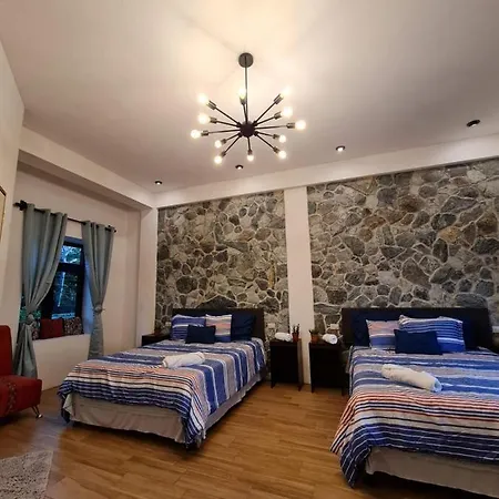 Xlanbal Hotel